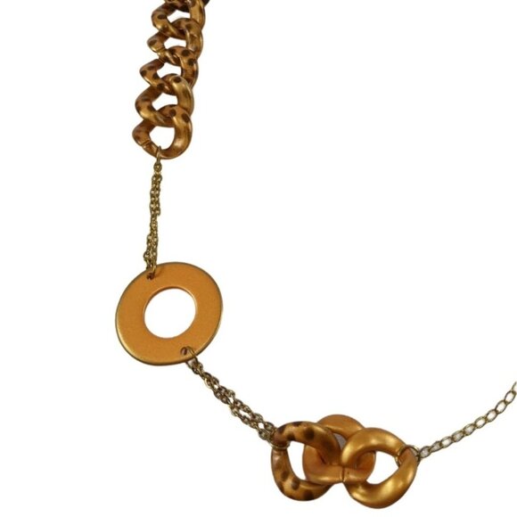 Vintage Gold-Tone Chain Necklace With Hammered Circle & Link Design A142 - Picture 3 of 6